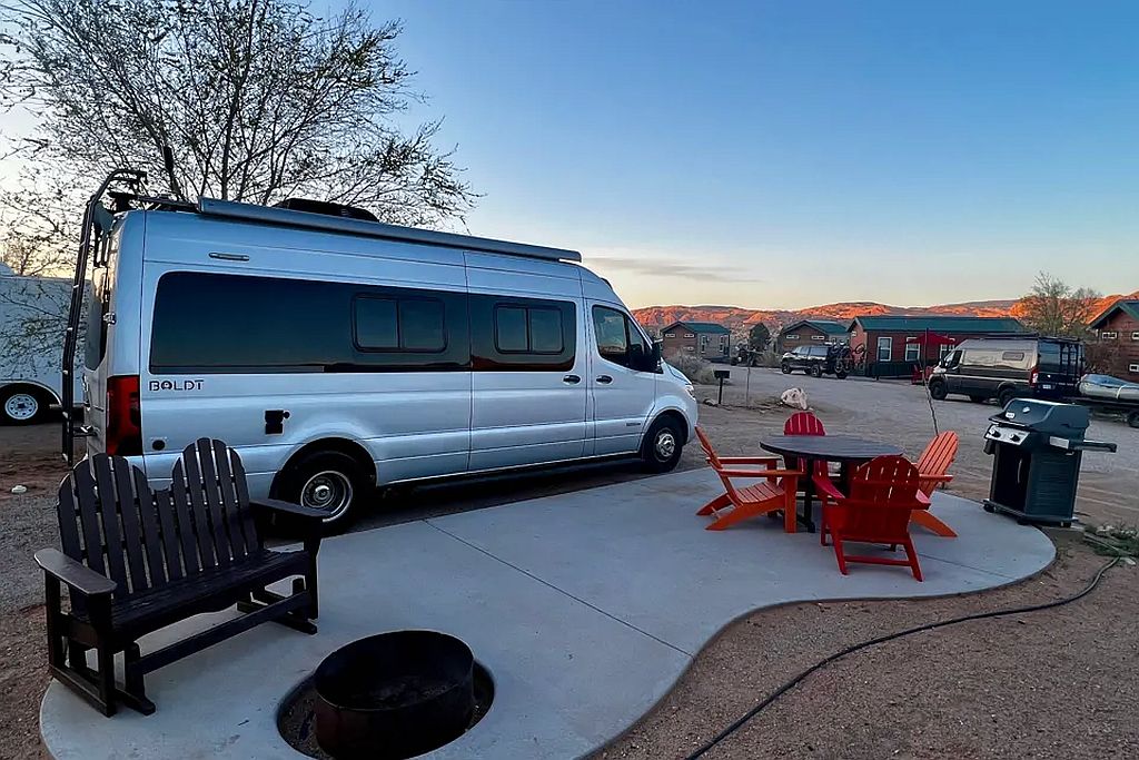 5 Best RV Rental Companies in Montana [2023]